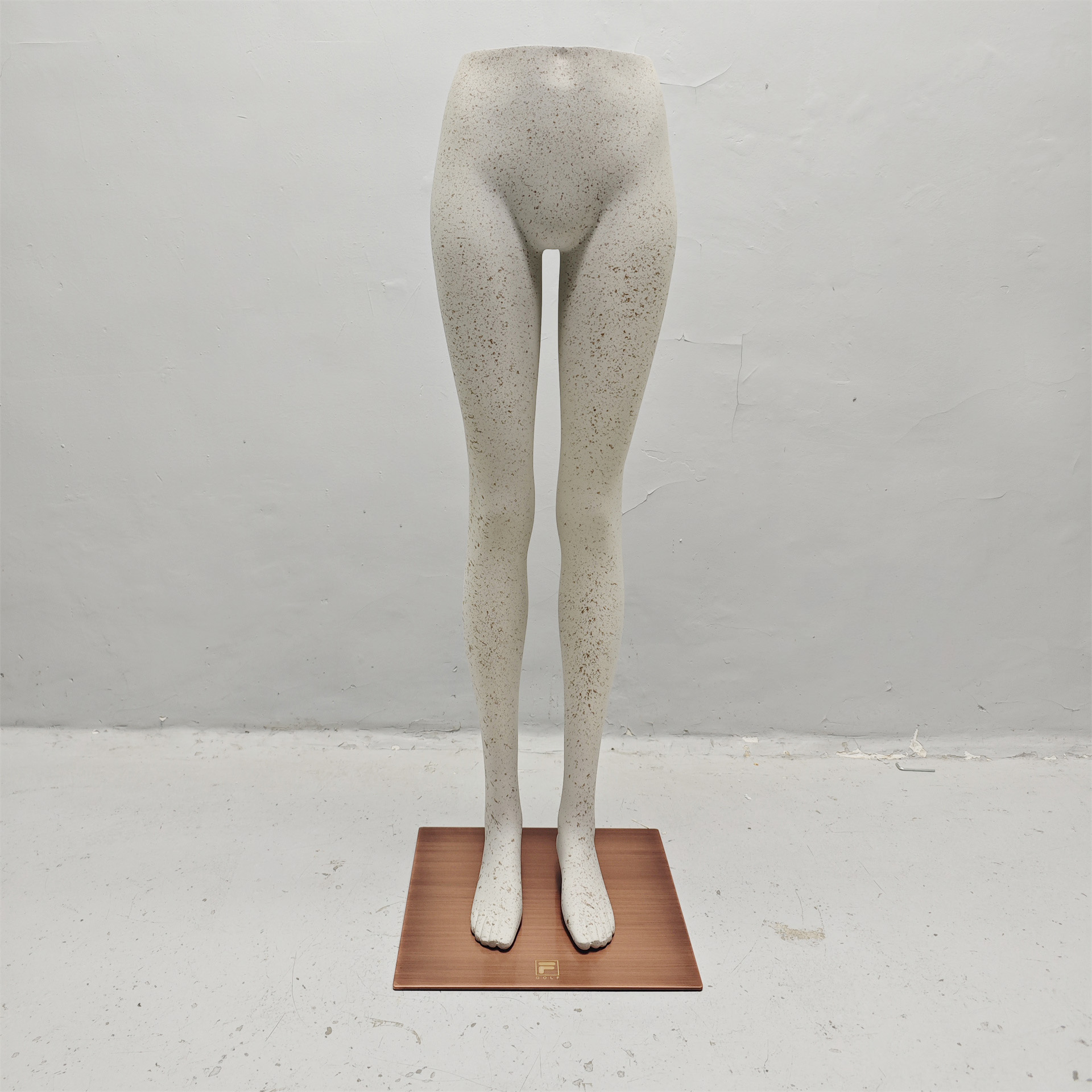 Partial mannequin